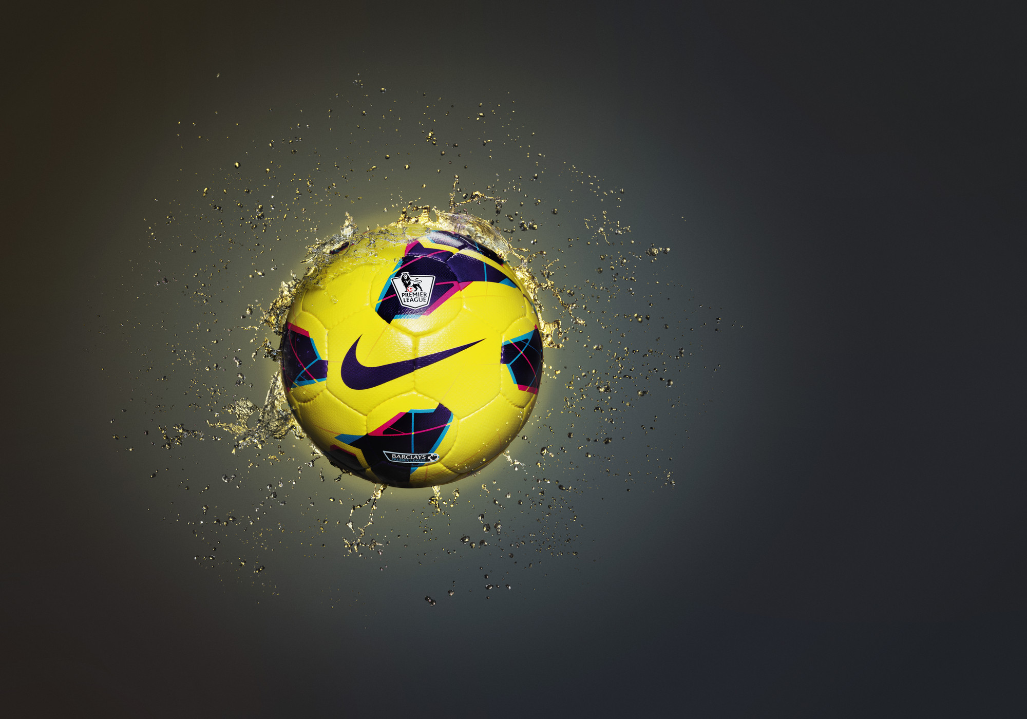Premier League 2012/13 football release: Nike Maxim Hi-Vis – SportLocker, image size:2000x1400