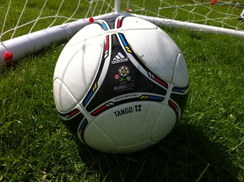 Tango 12 feature net 3