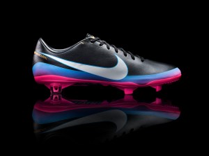 Ho12_CR7_Collection_Boot_LEAD IMAGE