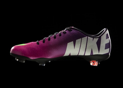 Nike_Mercurial_IX_Fireberry_(2)_16278