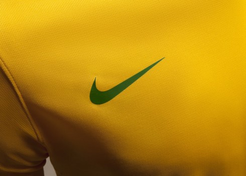 Nike_Football_Brazil_Home_Jersey_(2)_17109