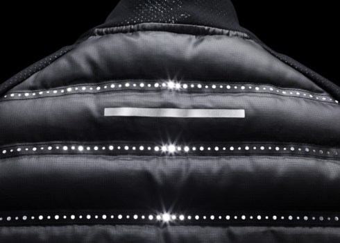 Nike_Aeroloft_800_Vest_Detail_4_21656