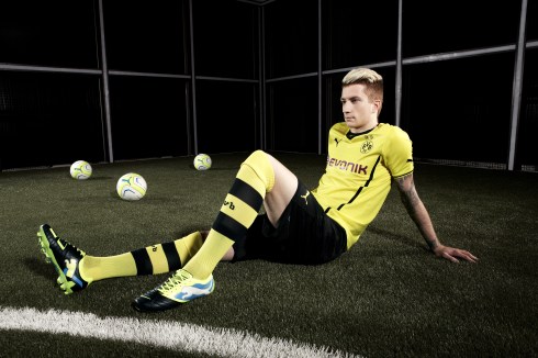 Marco Reus wearing the latest PUMA PowerCat 1 FG football boot.