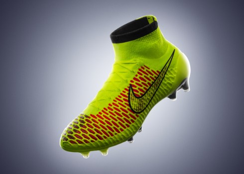 NIKE_MAGISTA_VOLT_HYPERPUNCH_1_27856