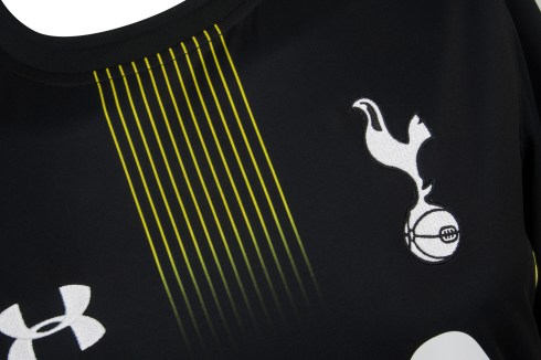 THFC away detail 1