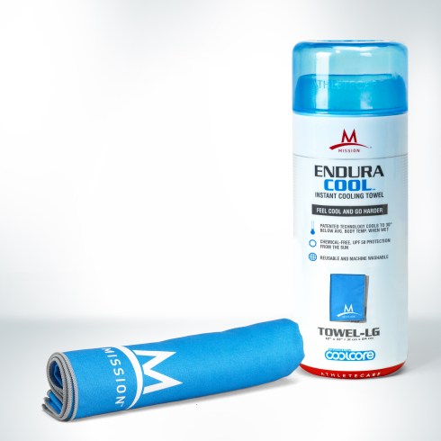 107100 Enduracool_LargeTowel_Blue_Group