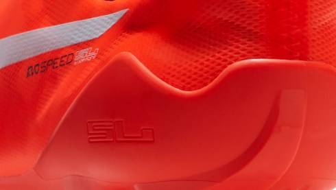 103235_01_heel_detail